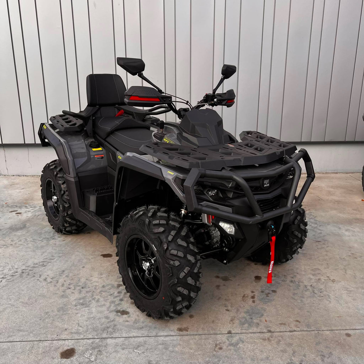 UPMOTO Pathcross 650L EPS V-Twin T3b KETURRATIS Pilkas SPECIAL EDITION