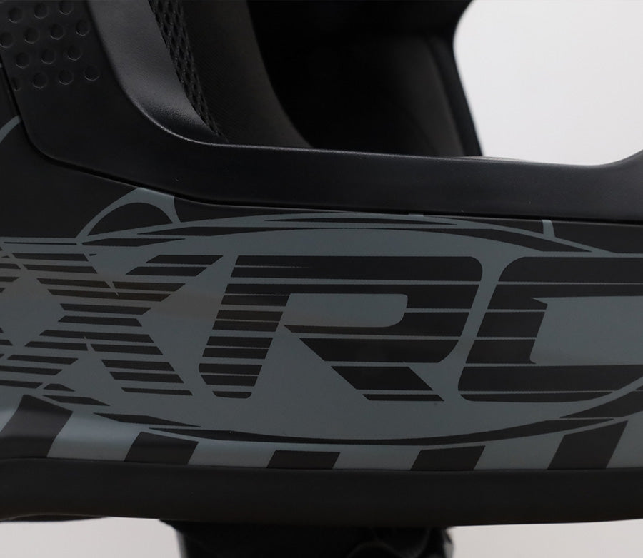ŠALMAS „XRC MX JASPER“ JUODA / PILKA VAIKAMS