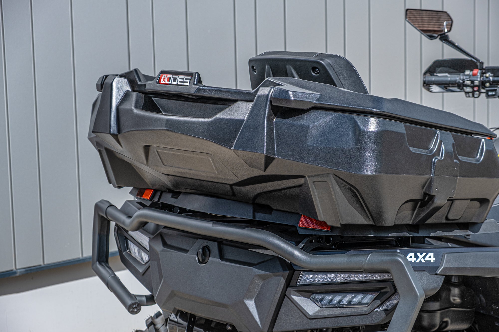 AODES TCROSSER 650L EPS V-Twin – Lava Juoda
