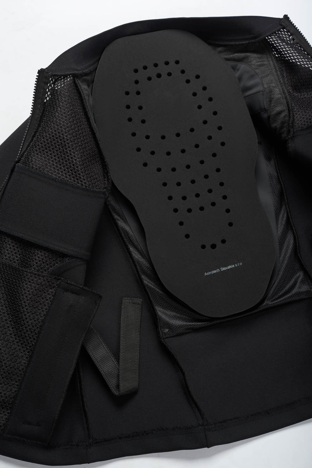Striukė - PANDO MOTO STEALTH BLACK AAA vyrams, SU apsaugomis – nuotrauka 8