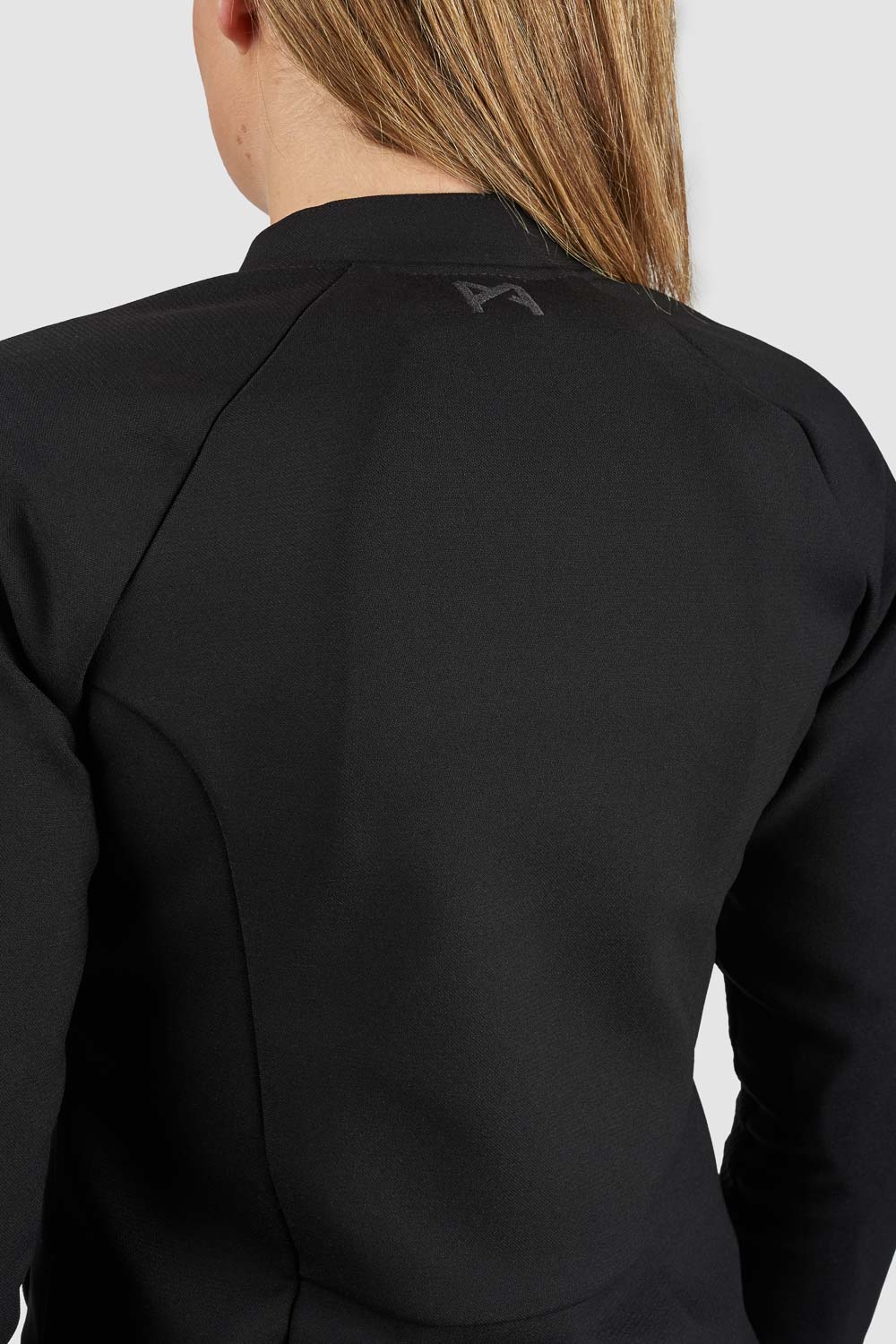 Striukė - PANDO MOTO STEALTH BLACK AAA moterims, SU apsaugomis – nuotrauka 4