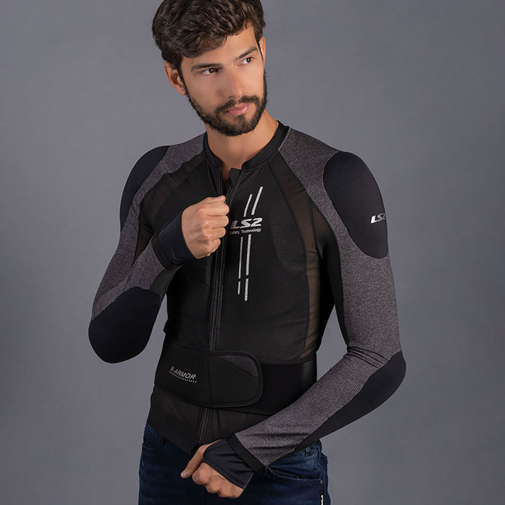 STRIUKĖ LS2 X-ARMOR VYRAMS – JUODA / SIDABRINĖ