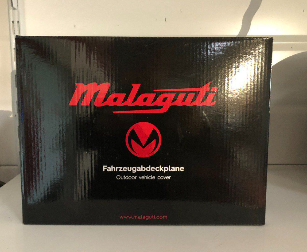 MALAGUTI uždangalas motociklui JUODAS