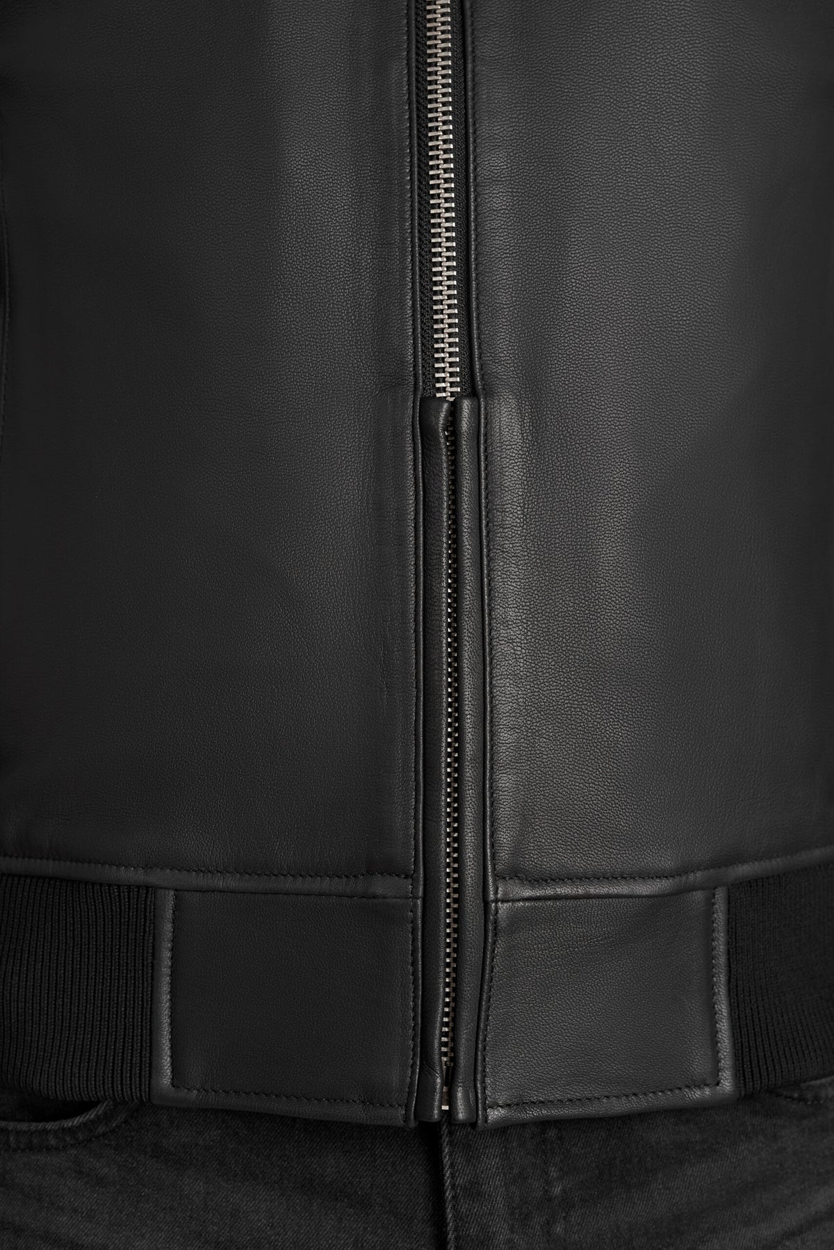 Odinė striukė FALCON AVIATOR juoda PANDO MOTO