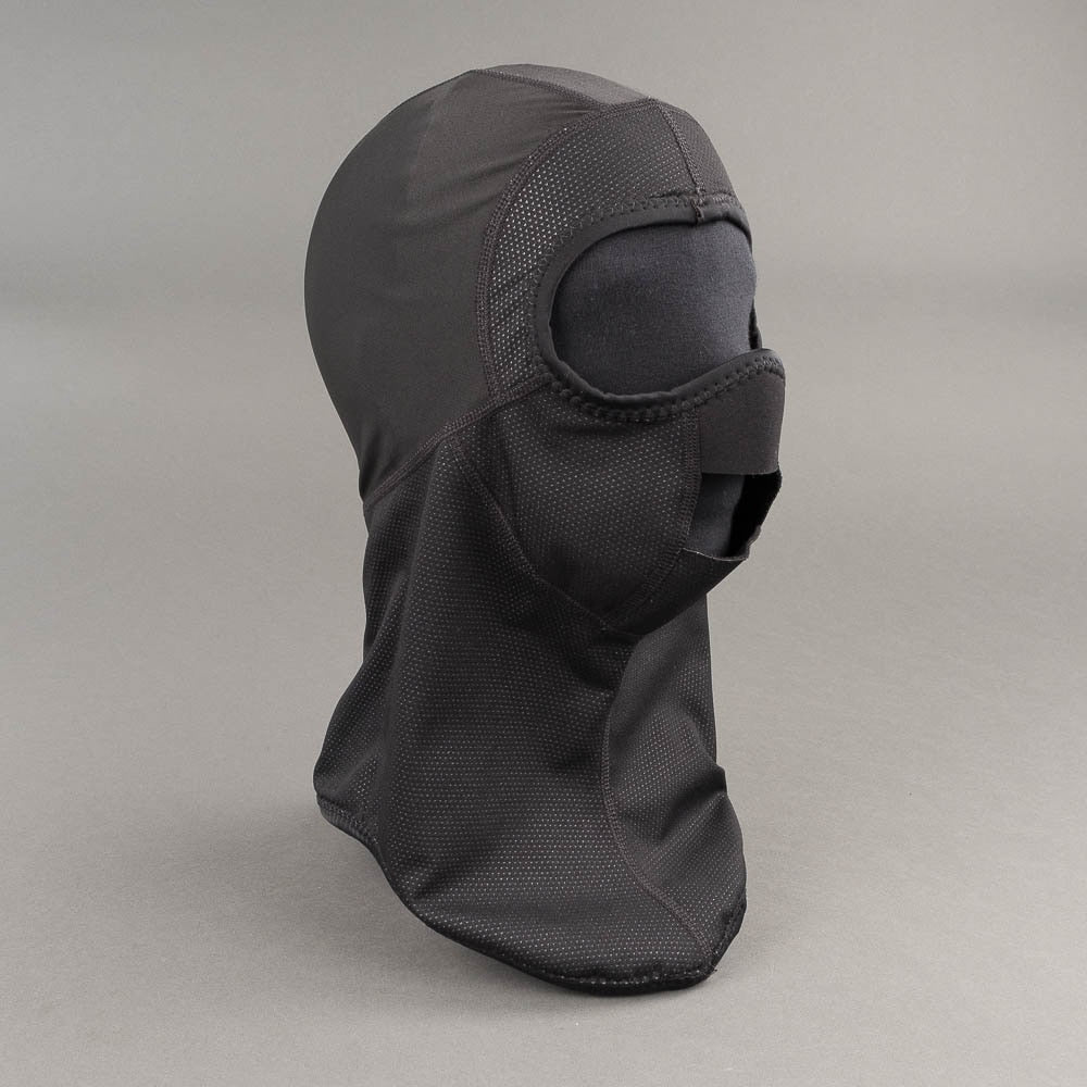 POŠALMIS AMOQ WIND STOPPER JUODAS