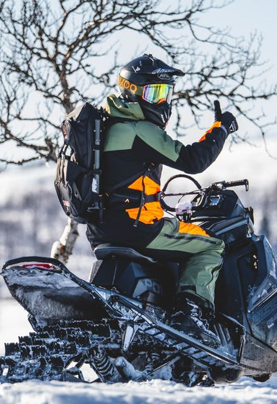 AMOQ CONQUER kuprinė 25L juoda/ oranžinė – nuotrauka 2
