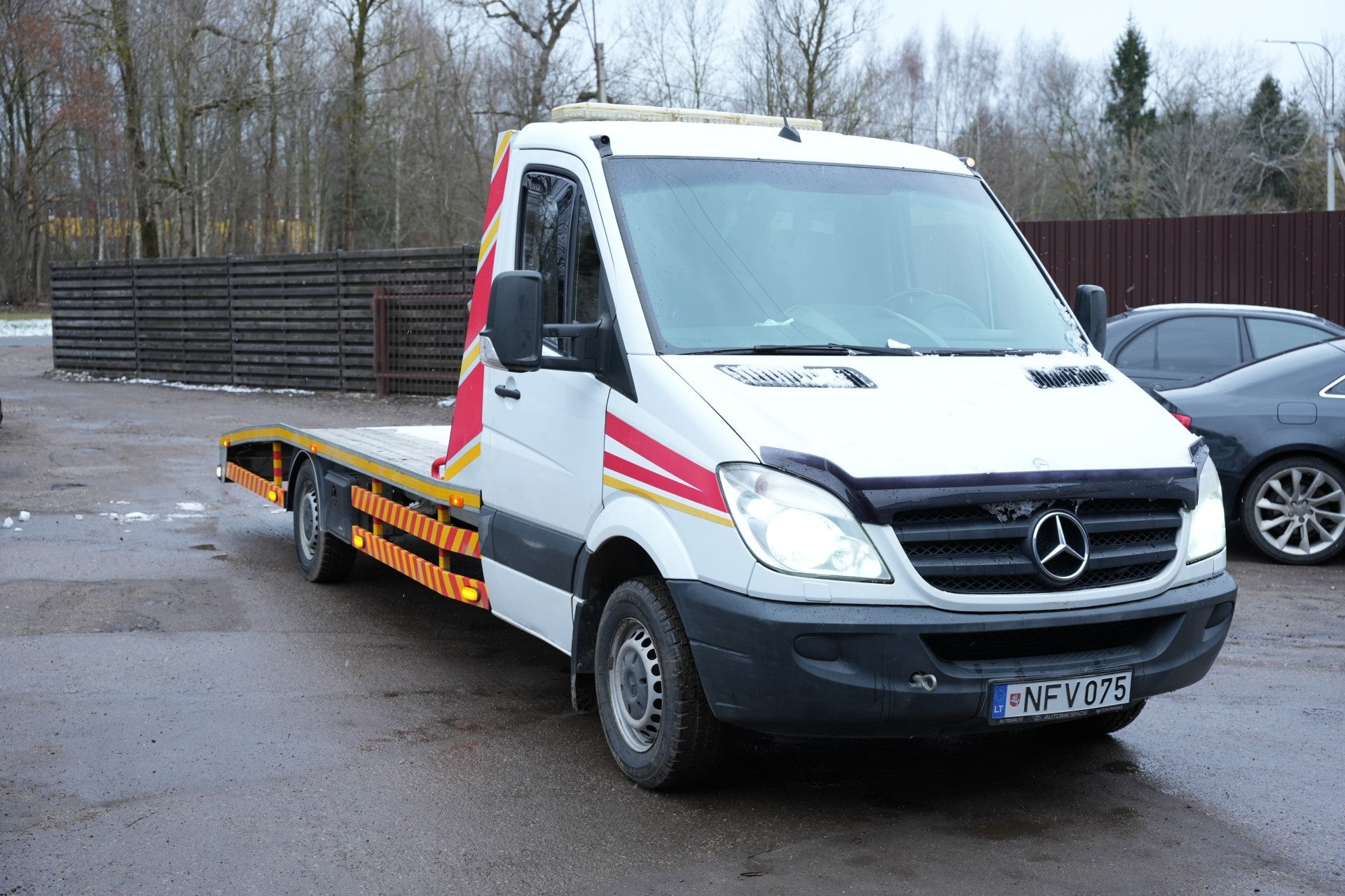 Tralo nuoma Mercedes Benz Sprinter B Kategorija
