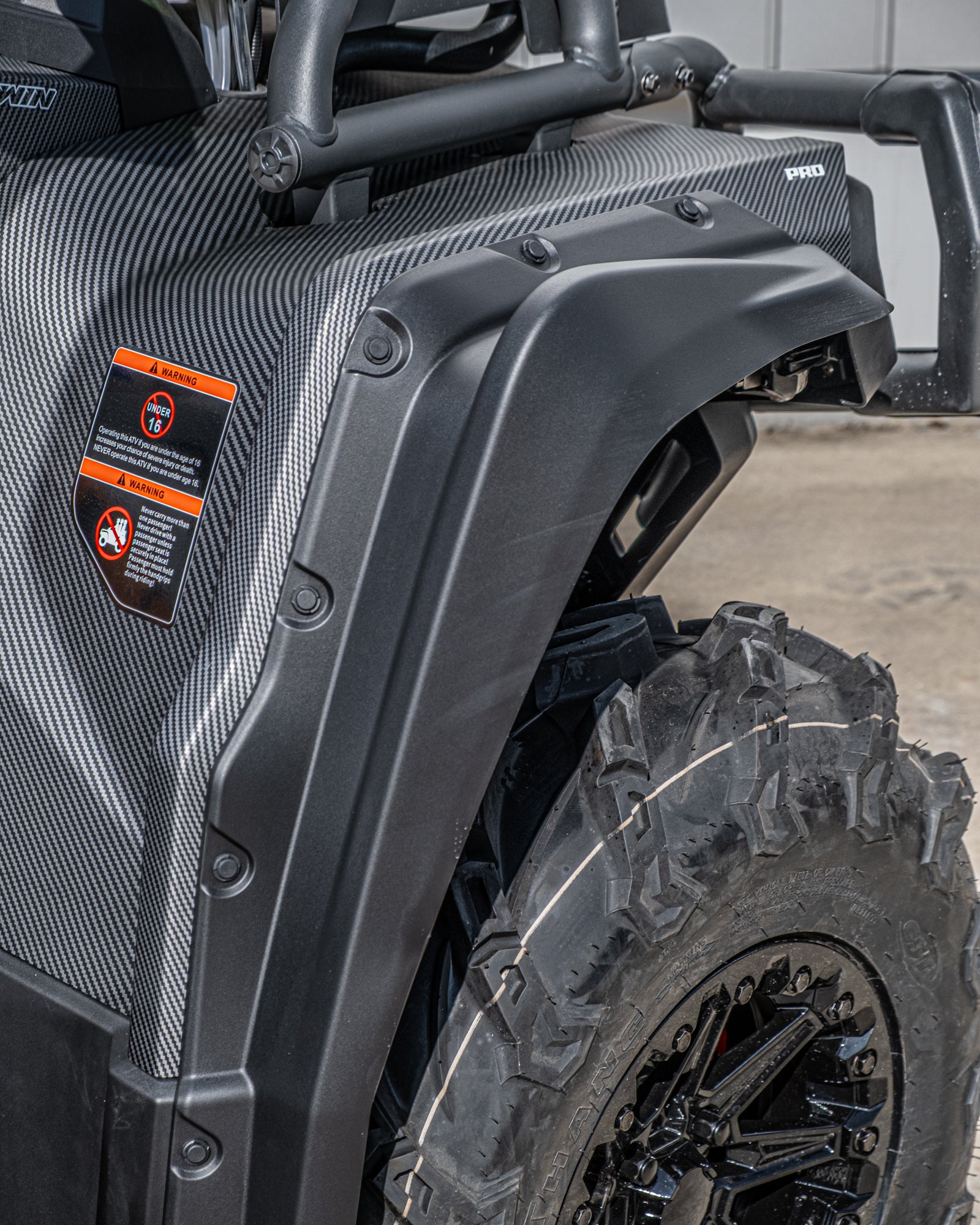 UPMOTO TCROSSER 1000L MUD EPS MATT CARBON