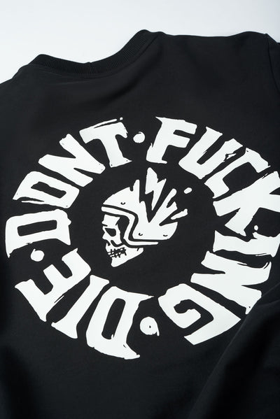 MARŠKINĖLIAI PANDO MOTO TOMMY DON’T DIE BLACK – OVERSIZE, ILGOMIS RANKOVĖMIS, UNISEX