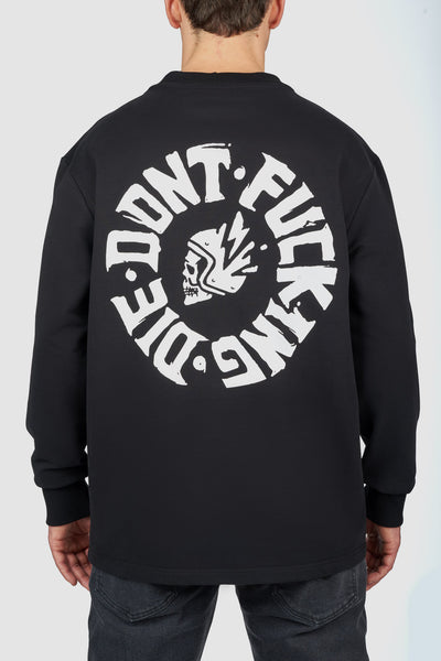 MARŠKINĖLIAI PANDO MOTO TOMMY DON’T DIE BLACK – OVERSIZE, ILGOMIS RANKOVĖMIS, UNISEX