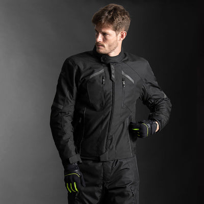 STRIUKĖ LS2 SERRA EVO VYRAMS – JUODA