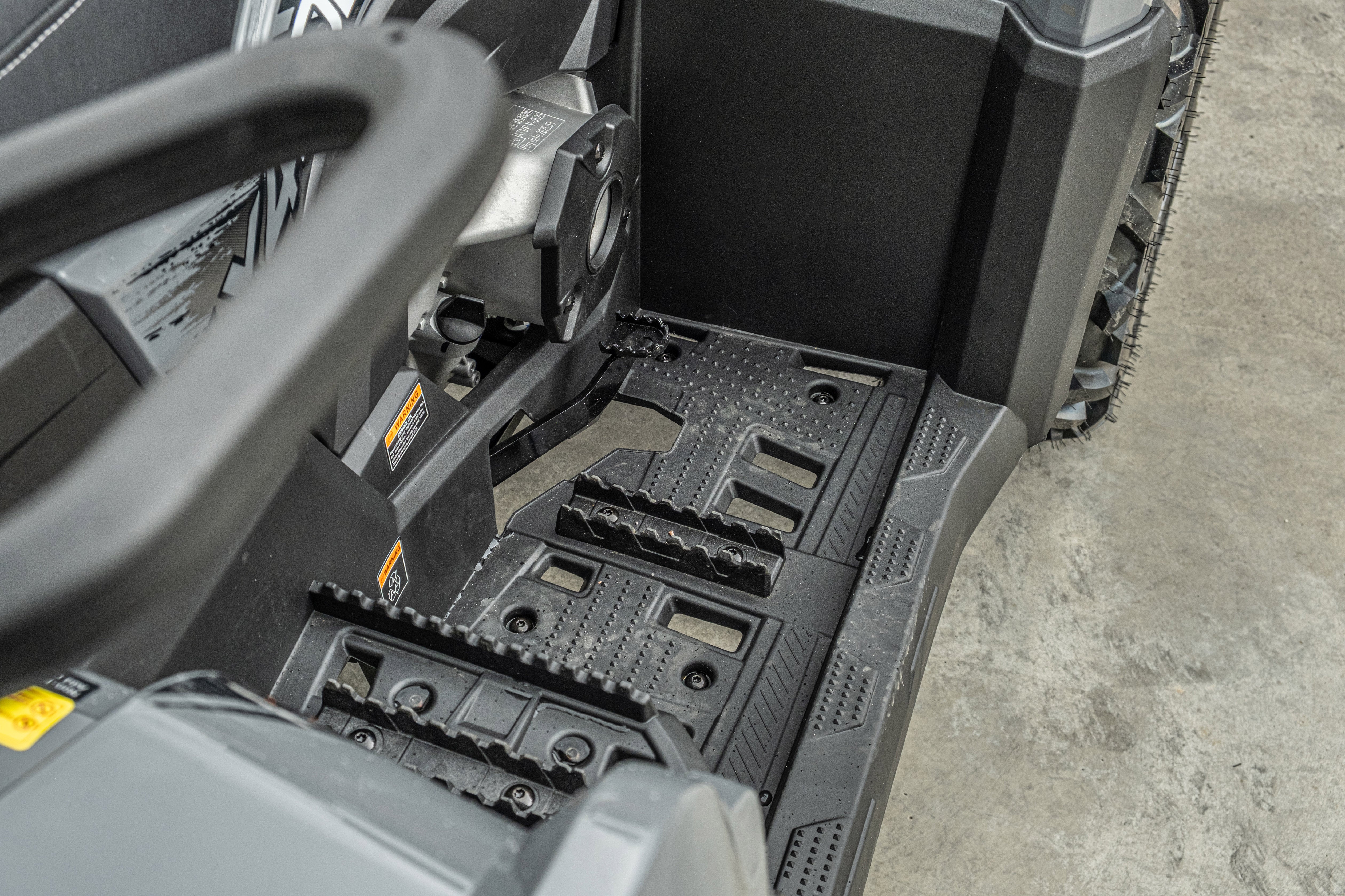 AODES Pathcross 650L EPS V-Twin T3b KETURRATIS Pilkas SPECIAL EDITION