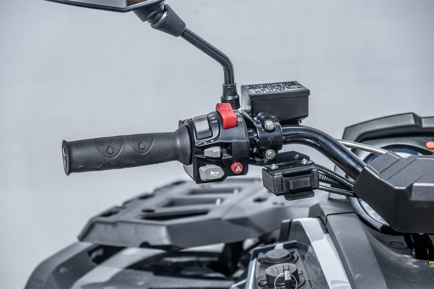 AODES Pathcross 650S EPS V-Twin T3b KETURRATIS Pilkas SPECIAL EDITION