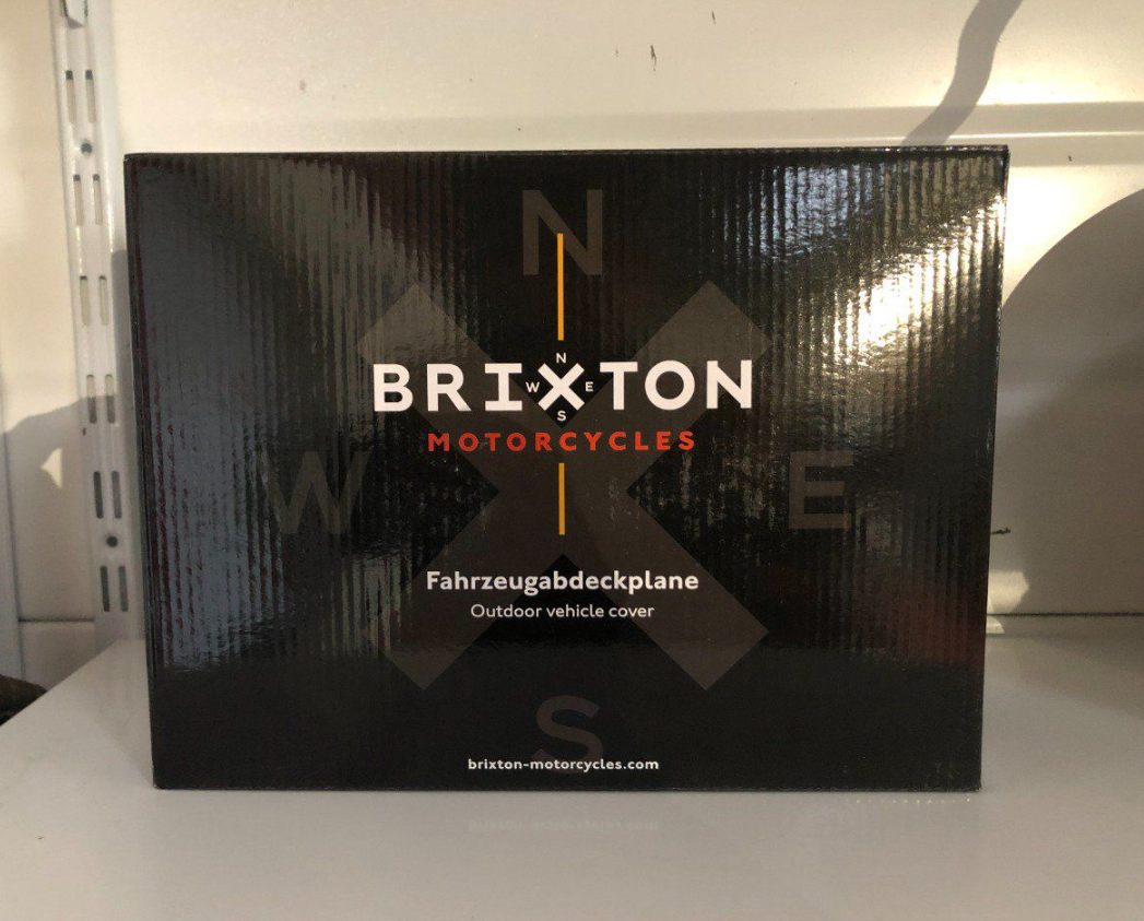 BRIXTON uždangalas motociklui JUODAS
